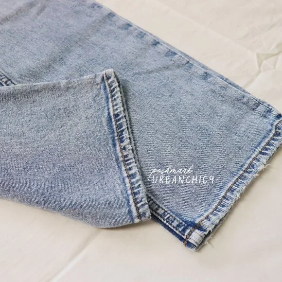 NWT ABERCROMBIE 90s Ultra High Rise Slim Straight Jean Light Blue size 28 - Picture 13 of 16